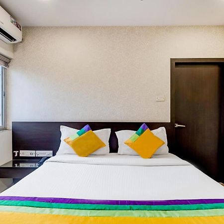 Itsy Hotels Neeranand Plaza Kolkata Ngoại thất bức ảnh